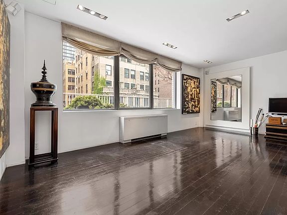 4th image of 116 Central Park S Penthouse A