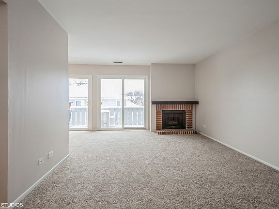 3rd image of 273 Elmwood Ln Unit C2