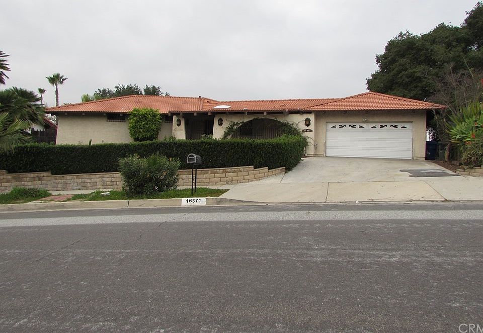 1st image of 16371 Chella Dr