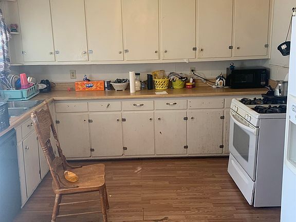 5th image of 813 & 815 N Gaines Ave