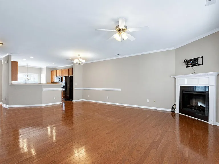 711-60 Keystone Park Dr — Photo 15