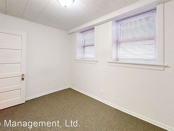 5th image of 3702 N Paulina St #G