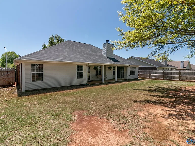 114 Clover Ridge Dr — Photo 42
