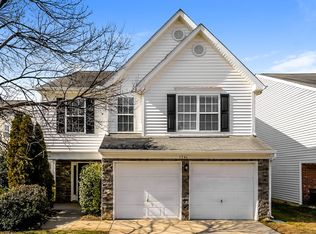 1546 Pebble Ridge Dr, Raleigh, NC 27610