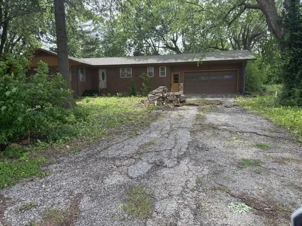 1555 2nd Ave E, Horton, KS 66439