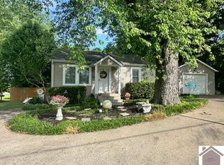 3944 Old Mayfield Rd, Paducah, KY 42003