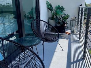 7435 SW 61st Ave APT 301, Miami, FL 33143