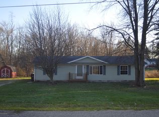 246 E 2nd St, Ovid, MI 48866