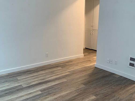 5th image of 4618 Fremont Ave N APT 103