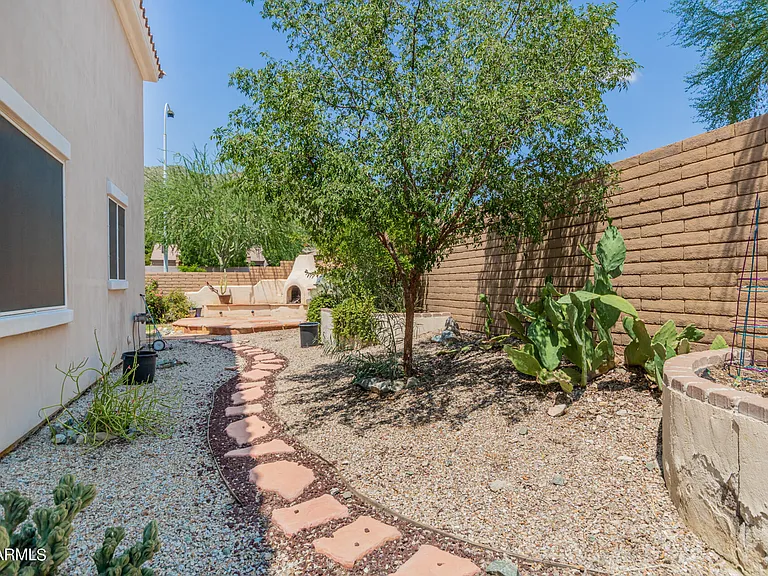 204 W Mountain Sage Dr — Photo 51