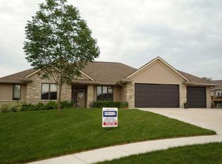 2205 Harvest Cir, Coralville, IA 52241