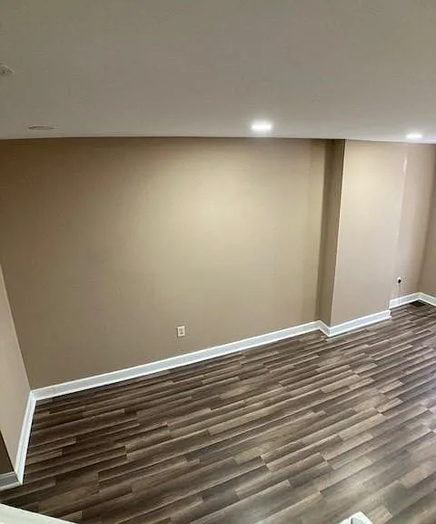 207 E Cambria St — Photo 27
