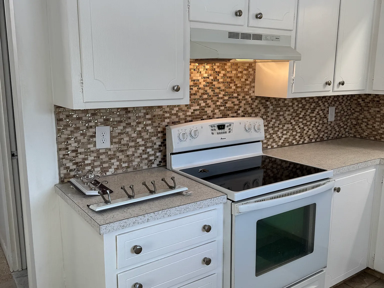 30 Dana Rd — Photo 3