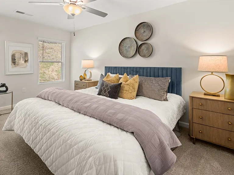 4270 Notting Hill Dr SW — Photo 37