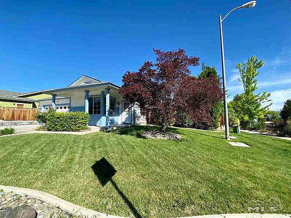 2nd image of 832 Ahwanee Dr