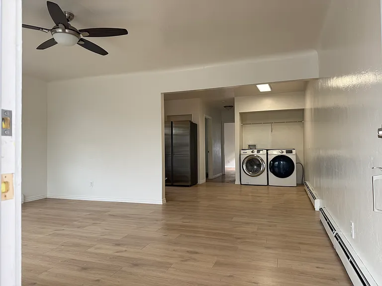 315 Park St — Photo 2