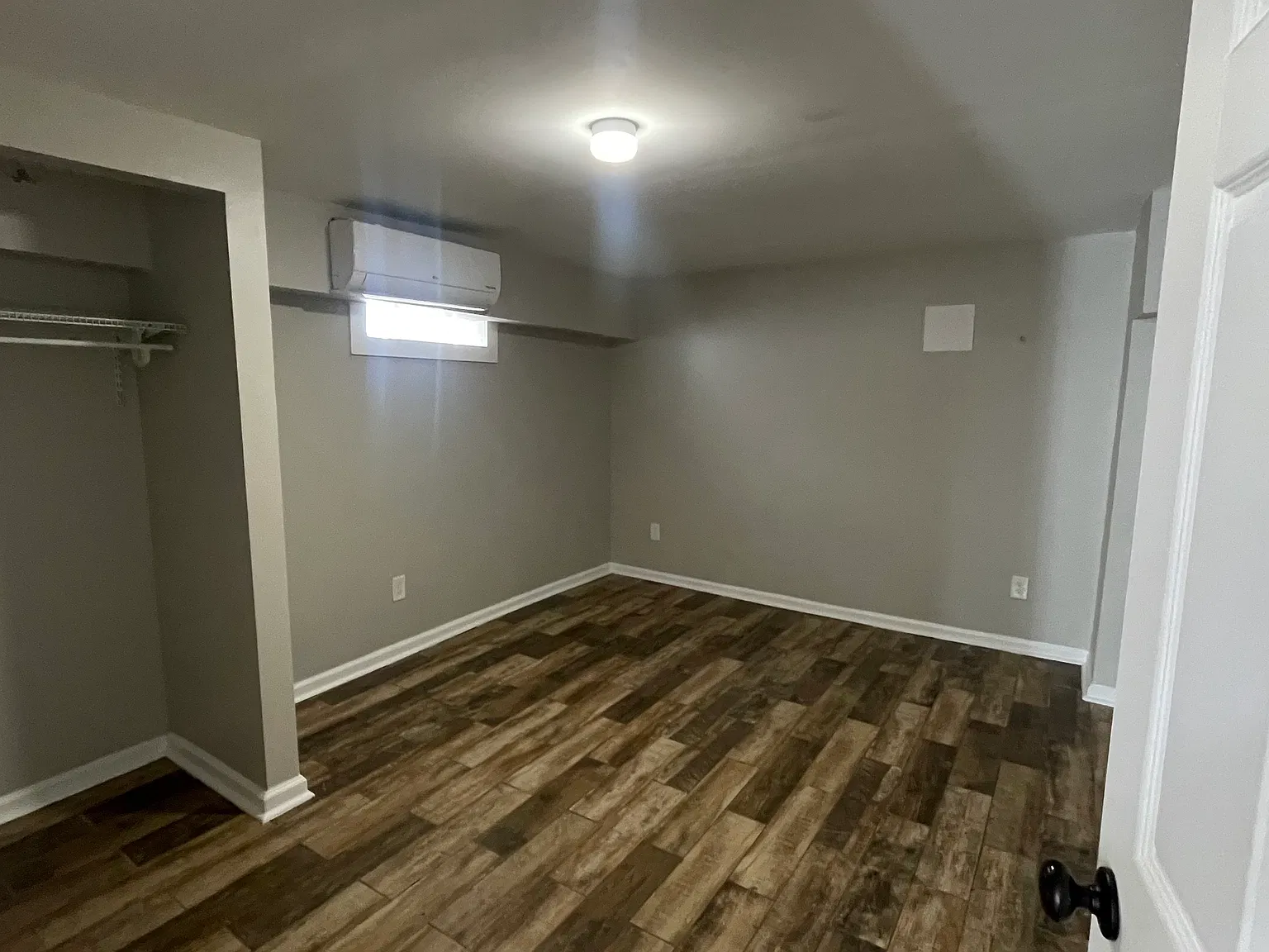 960 Jett St NW — Photo 4