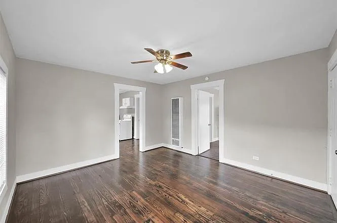 4208 Delhi St — Photo 9