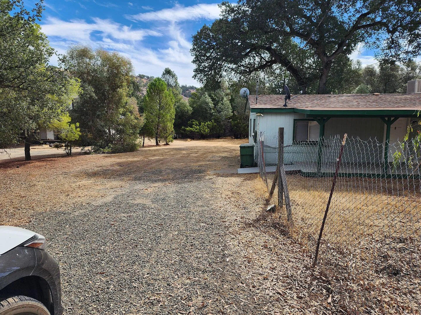 2 bed, 1.0 bath, 1200 sqft, $1,400 — Photo 2