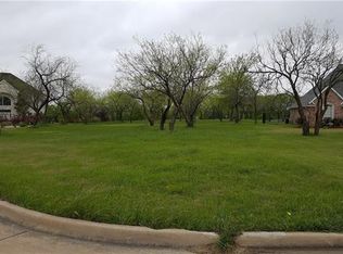 9215 Crystal Cv, Cedar Hill, TX 75104
