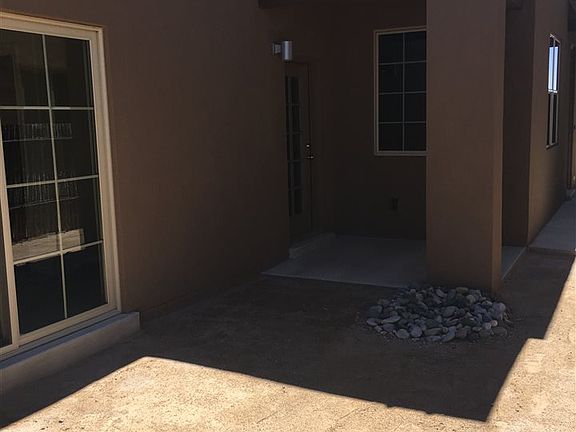 3rd image of 41 Oshara Blvd