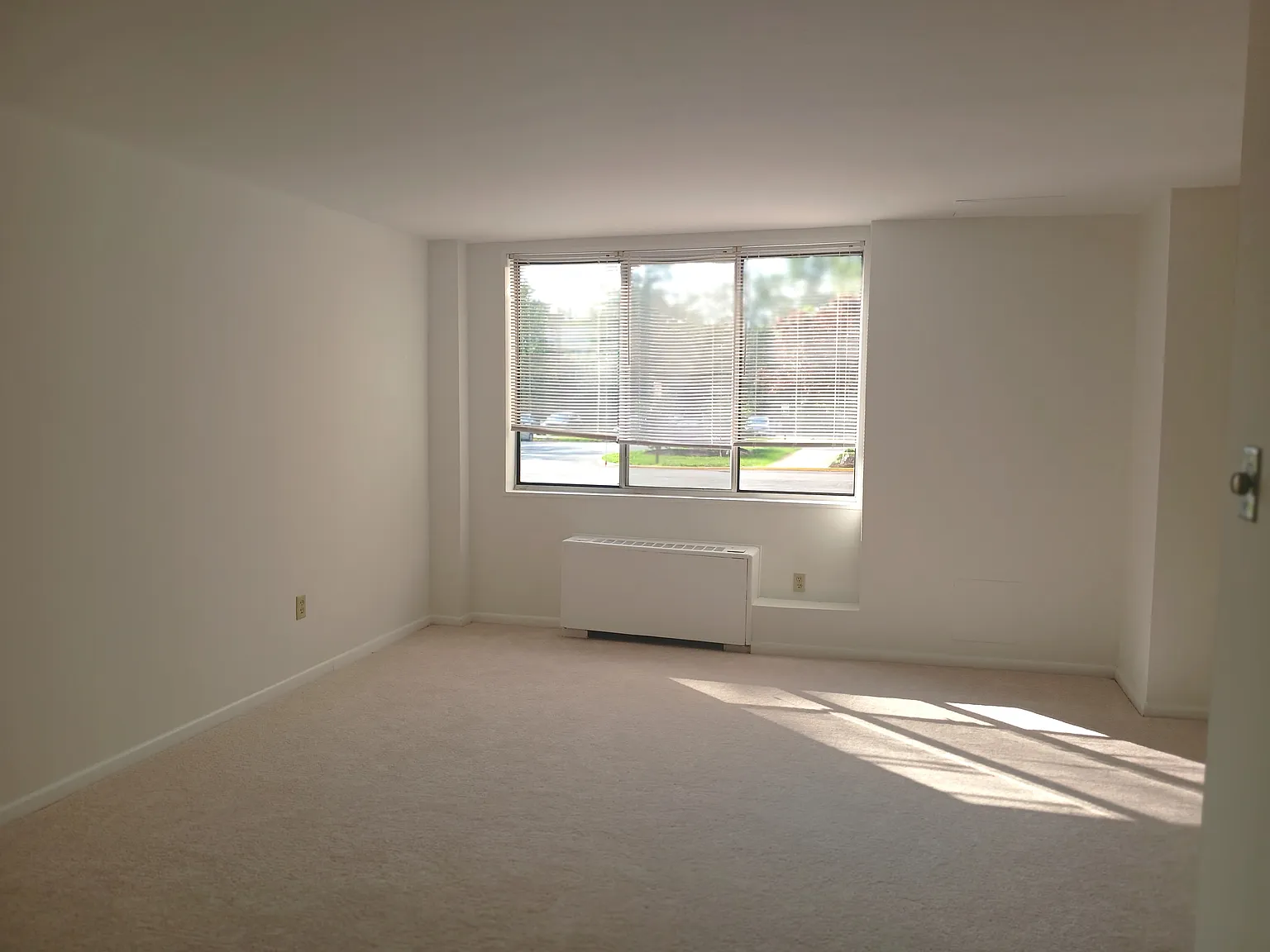 1 bed, 657 sqft, $1,800 — Photo 3