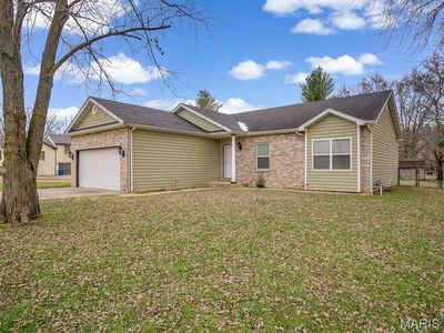 1135 Nassau Dr, Edwardsville, IL, 62025