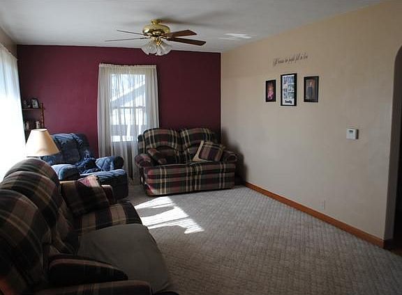 2nd image of 1516 E State Road 44