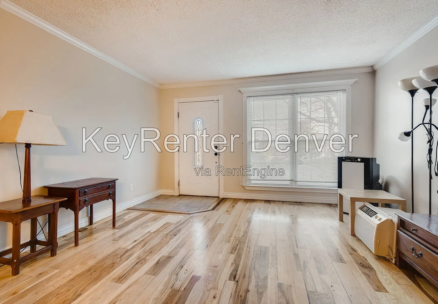 3 bed, 2.5 bath, 1650 sqft, $2,600 — Photo 4
