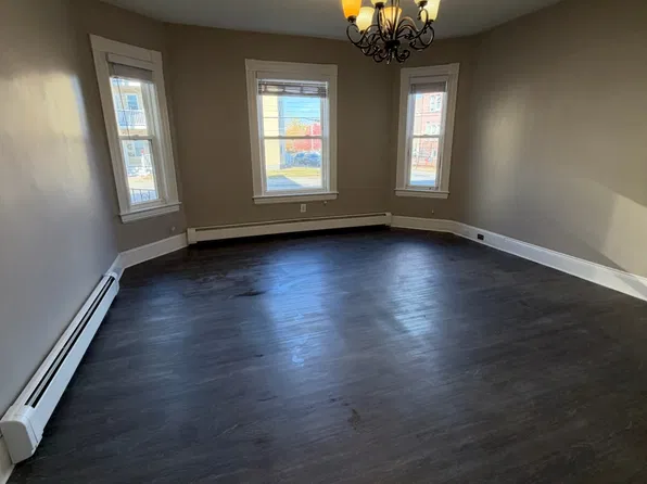 502 Cartier St #1, Manchester, NH 03102