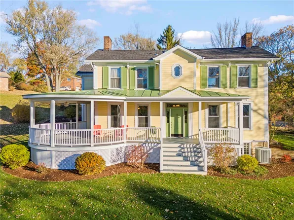 101 Fieldbrook Dr, McMurray, PA 15317