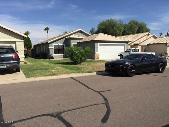 3rd image of 15960 W Smokey Dr