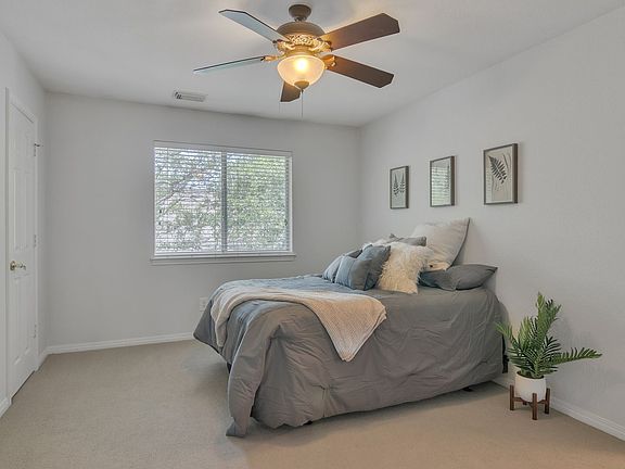 5th image of 3313 Oxsheer Dr