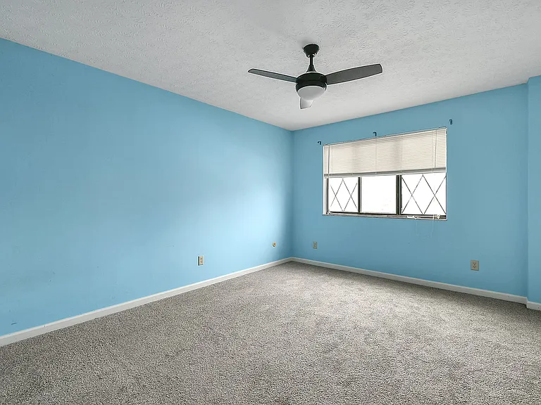 1925 Slaton Ct — Photo 10