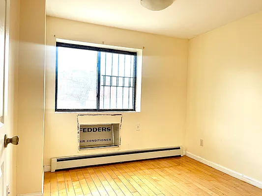 Sold by Keller Williams Realty Landmark | media 11