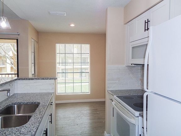5th image of 8636 Mallard Reserve Dr #204