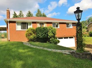 5051 Carlyn Dr, Pittsburgh, PA 15236