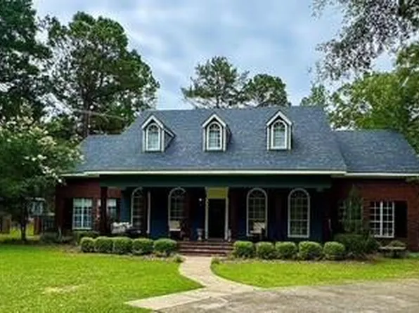 10 Palmerwood Dr, Waynesboro, MS 39367