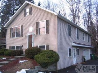 45 Grand St, Lloyd, NY 12528