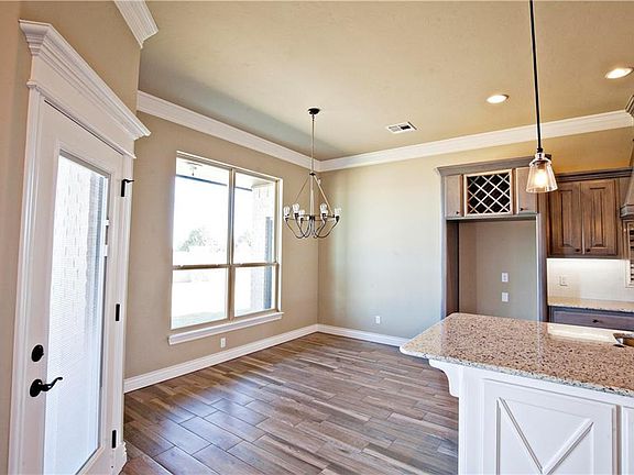 5th image of 15712 Bending Oak Ct