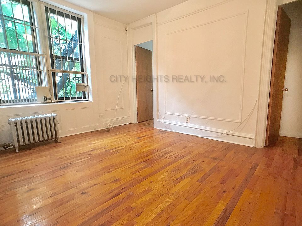 1st image of 207 E 5th St APT 5