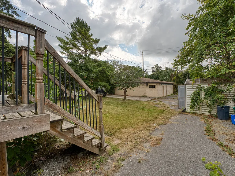 22 Ruskin St #1 — Photo 24