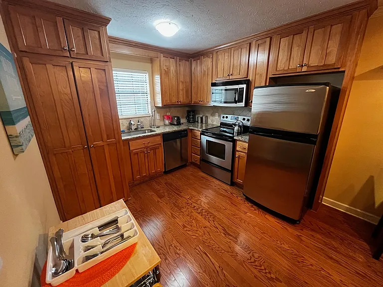 315 E Magnolia Ave #132 — Photo 5