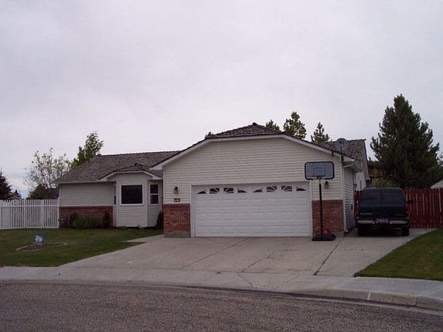 1st image of 2852 Sandstone Dr