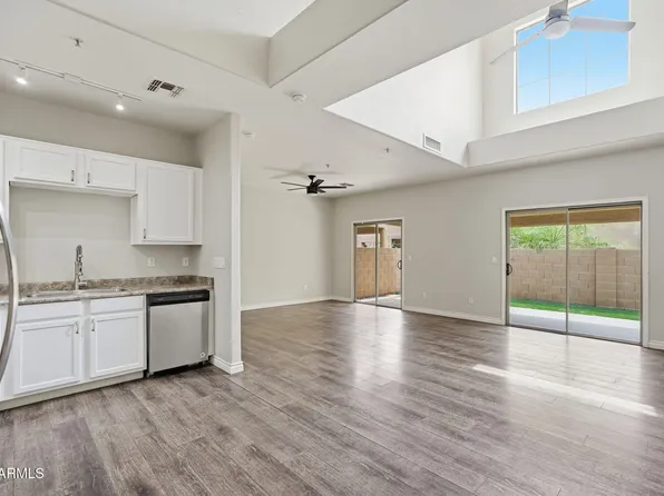 15671 N 29TH Street, Phoenix, AZ 85032