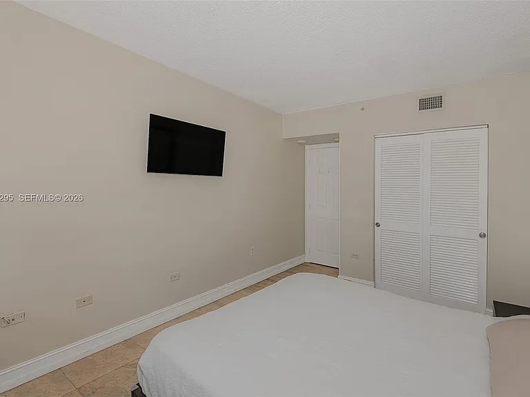 1500 Bay Rd #116S — Photo 19