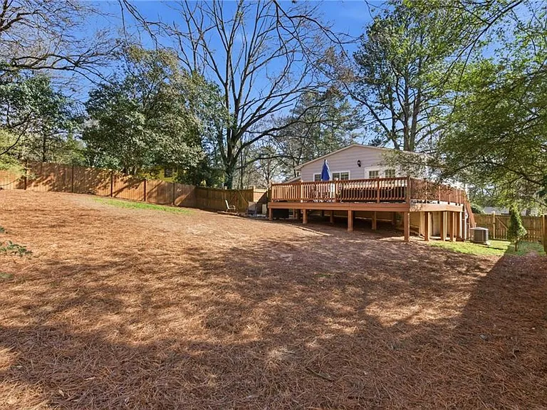 3112 Dove Way — Photo 32
