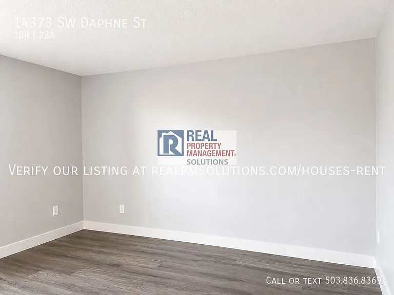 14373 SW Daphne St — Photo 34