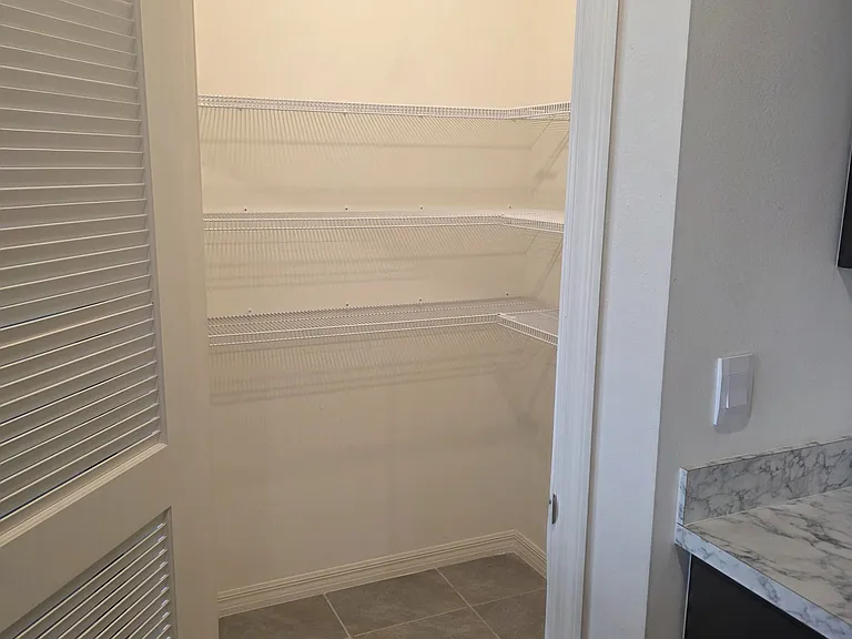 1206 Valley View Ave — Photo 34