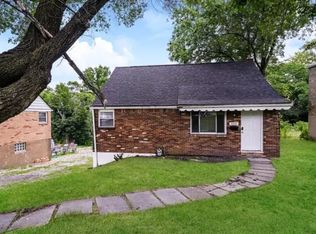 407 Wilson Dr, Pittsburgh, PA 15235